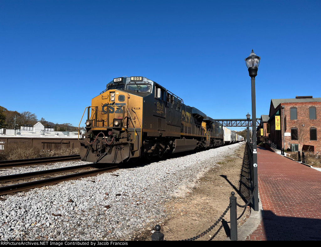 CSX 899